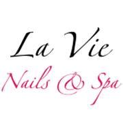 La Vie Spa Nails in Iowa .